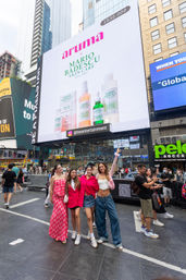 Epic NYC Photoshoot: Brooklyn Bridge, Central Park, Times Square & More! image 3