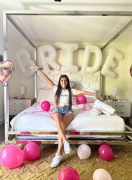 Insta-Perfect Decorating for Your Bachelorette Getaway image 13