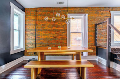 Jungalow: Bold, Plant-Filled Stay with Backyard in Heart of Columbus image 69