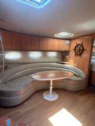 Private Yacht Rentals in Chicago: Unforgettable Lake & River Experiences image 6