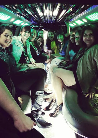 Private Luxury Stretched Sedan Limo: Chauffeured Service To and From All SoCal Airports or Palm Springs-Based Parties image 2
