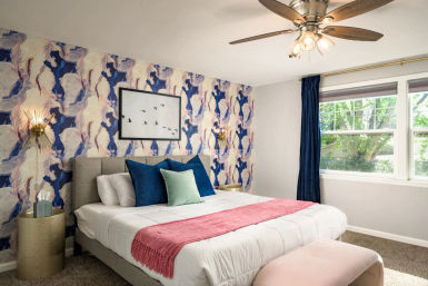 La Maison Bleue: Chic Rental with Pool, Sauna, Hot Tub & Karaoke Room image 25