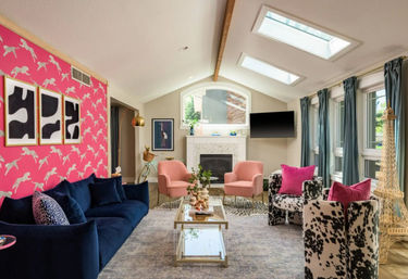 La Maison Bleue: Chic Rental with Pool, Sauna, Hot Tub & Karaoke Room image 1