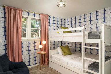 La Maison Bleue: Chic Rental with Pool, Sauna, Hot Tub & Karaoke Room image 21