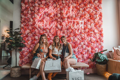 Curated Boutique Shopping Experience image 22