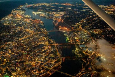 Portlandia Flight Tour Experience: View the City from Above image 4