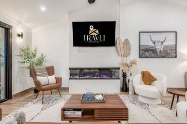 The Kensington: Luxe Scottsdale Retreat with Pool & Outdoor Fireplace Lounge image 11