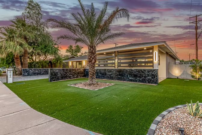 The Kensington: Luxe Scottsdale Retreat with Pool & Outdoor Fireplace Lounge image 53