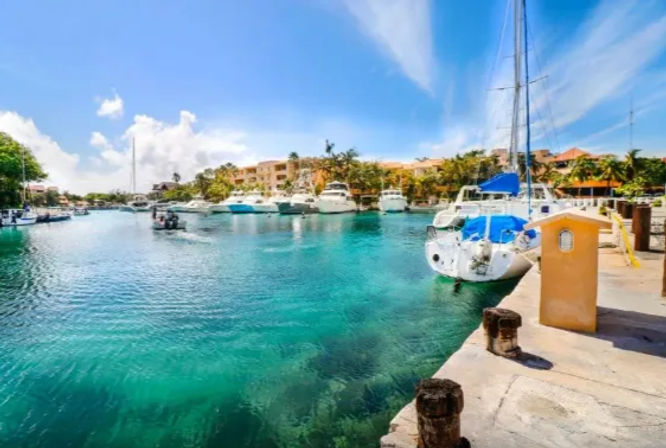 Perfect Stay: Newly Renovated 4 BR Villa in Puerto Aventuras image 25