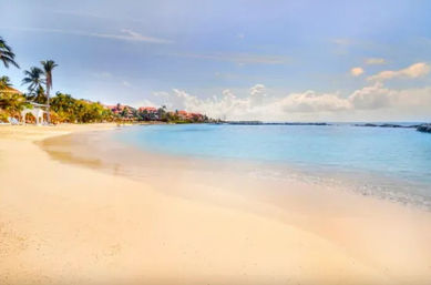 Perfect Stay: Newly Renovated 4 BR Villa in Puerto Aventuras image 21