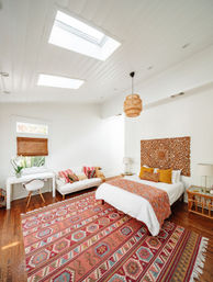 Charming 4 BR English Cottage in Hollywood Dell image 14