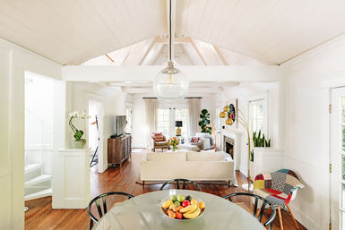 Charming 4 BR English Cottage in Hollywood Dell image 1