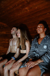 The Sip & Dip: Sauna, Cold & Hot Plunge + Drinks image 2