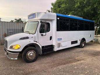 Party Buses for Wine Tours, Brewery Tours, 6th St Bars & More image 6