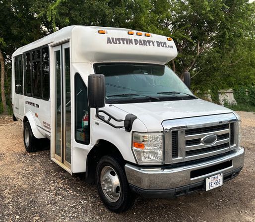 Party Buses for Wine Tours, Brewery Tours, 6th St Bars & More image 3