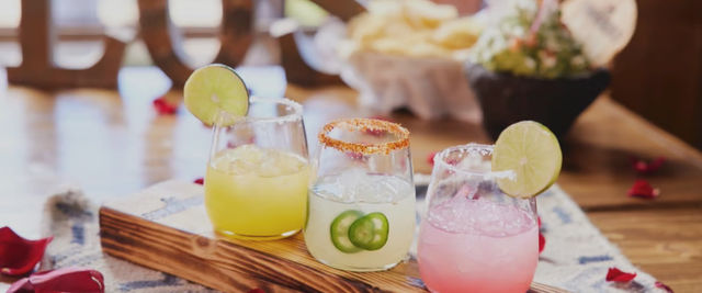 Boozy Mexican-Cuisine Patio Brunches and Dinners Experience at Los Sombreros image 3
