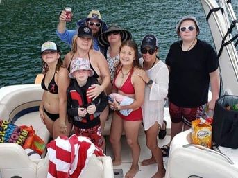 Lake Travis Cruise Experience: Sunset or Karaoke image 7