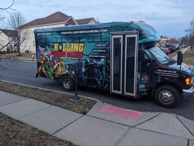 Ultimate Gaming Party on Wheels: Rolling Video Games of NJ image 4