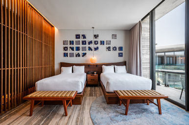 Villa Tulkal: Exquisite Retreat within the Hilton Conrad Complex image 13