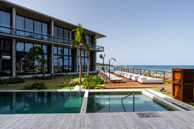 Villa Tulkal: Exquisite Retreat within the Hilton Conrad Complex image 29