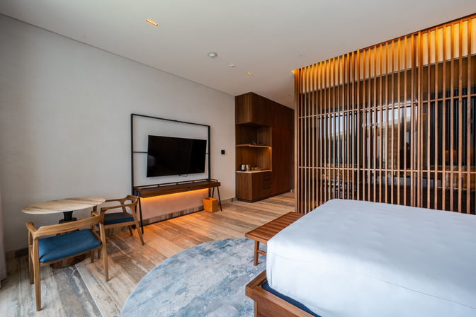 Villa Tulkal: Exquisite Retreat within the Hilton Conrad Complex image 21