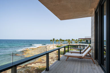 Villa Tulkal: Exquisite Retreat within the Hilton Conrad Complex image 2