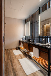 Villa Tulkal: Exquisite Retreat within the Hilton Conrad Complex image 20