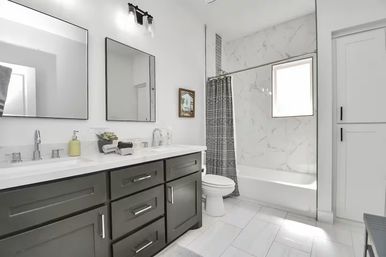 Luxe Duplex Resort with a Mega Hot Tub near NRG Stadium image 65