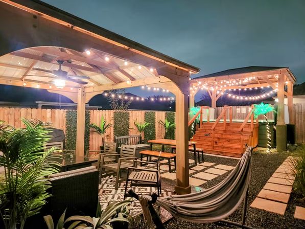 Luxe Duplex Resort with a Mega Hot Tub near NRG Stadium image 59