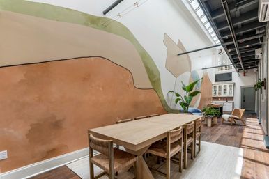 Double Condo Rental with Spacious and Luxurious Art-Filled Suites, Private Rooftop Terrace & Parking image 22