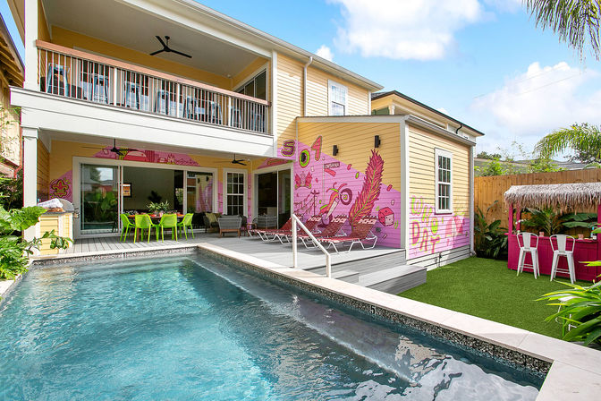 Tropical Paradise with Heated Pool Minutes to French Quarter image 1