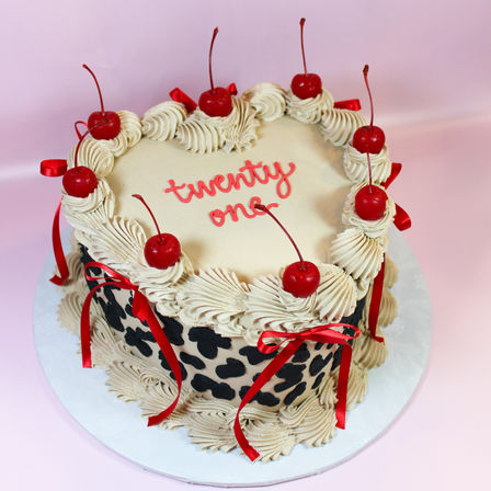 Custom Cakes & Cupcake Delivery in St. Louis: 314 Cakes image 7
