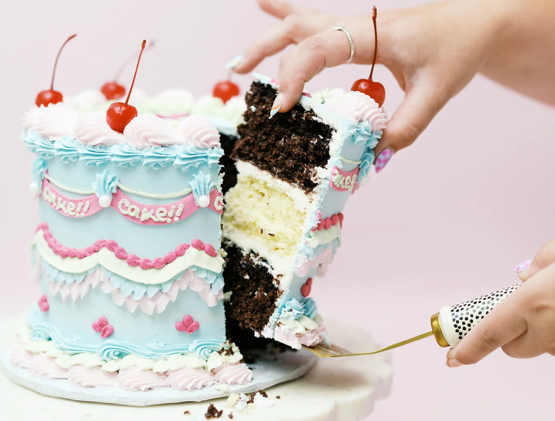 Custom Cakes & Cupcake Delivery in St. Louis: 314 Cakes image 1