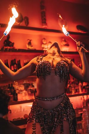The Ultimate Restaurant & Club Night in Los Angeles image 10