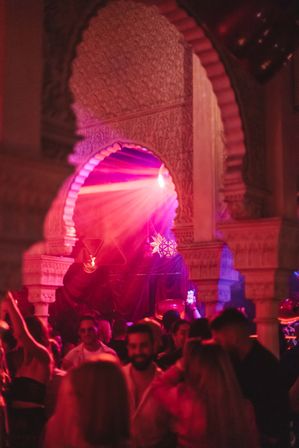 The Ultimate Restaurant & Club Night in Los Angeles image 16