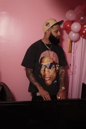 All-Pink Photoshoot & Overnight Stay at the The Pink Speakeasy! image 8