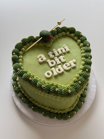 Custom Cakes by Sydney: Vintage-Style, Cookie Cakes, Cupcakes & More image 3