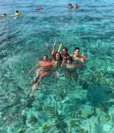 3 Islands Boat Adventure: Swimming Pigs, Turtles, Snorkeling & More! image 2