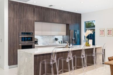 Insta-Worthy 5 BR with Heated Pool: 5 Minutes to Las Olas image 24