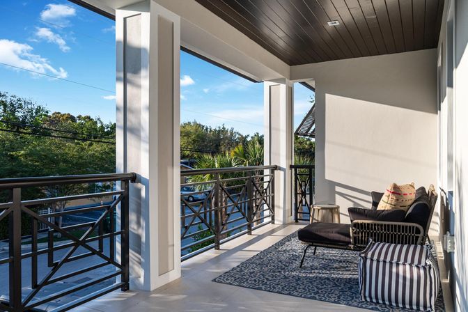 Insta-Worthy 5 BR with Heated Pool: 5 Minutes to Las Olas image 20