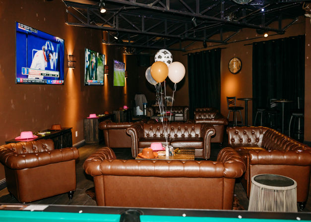Dudley's Sports Grill: Local Hotspot for Great Food, Amazing Cocktails and an Unmatched Vibe! image 9
