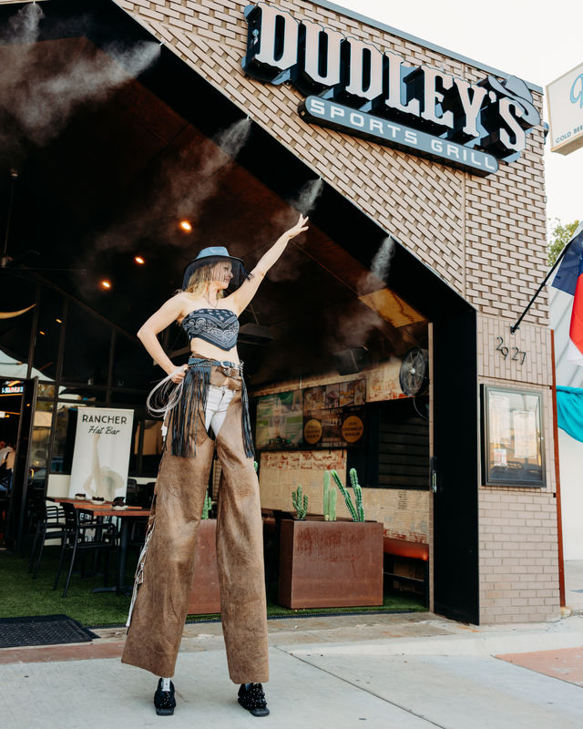 Dudley's Sports Grill: Local Hotspot for Great Food, Amazing Cocktails and an Unmatched Vibe! image 4