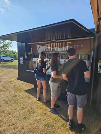 Tapville Mobile Taproom South Chicago 007 image 9