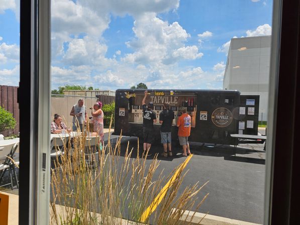 Tapville Mobile Taproom South Chicago 007 image 15