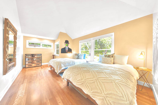 Luxury Villa & 6 Acre Ranch in Sonoma Wine Country: Springwater Pool, Hot Tub, Bocce, Creek & Event Barn image 54