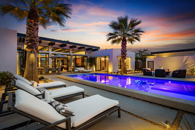 Wander Palm Springs Mesa: Luxury 3-Bedroom Estate with Pool & Spa in Historic Mesa image 8