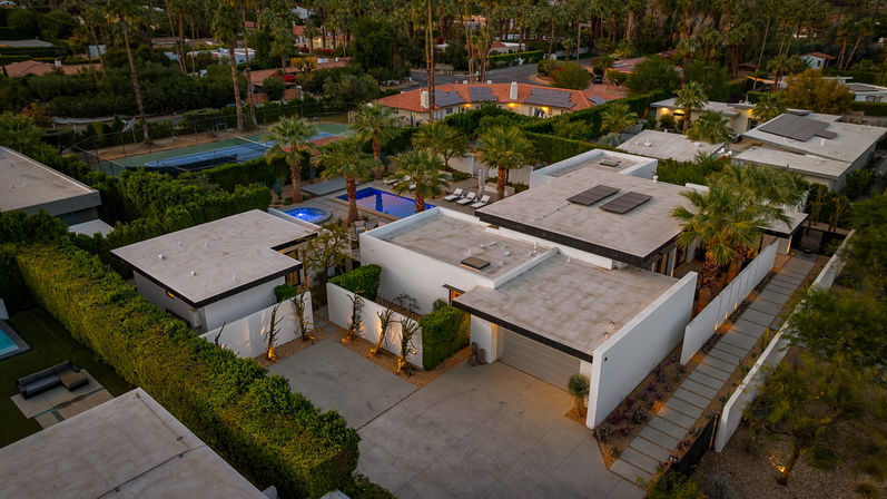 Wander Palm Springs Mesa: Luxury 3-Bedroom Estate with Pool & Spa in Historic Mesa image 35