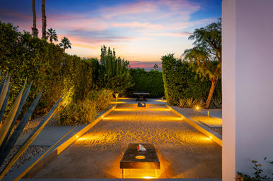 Wander Palm Springs Mesa: Luxury 3-Bedroom Estate with Pool & Spa in Historic Mesa image 19