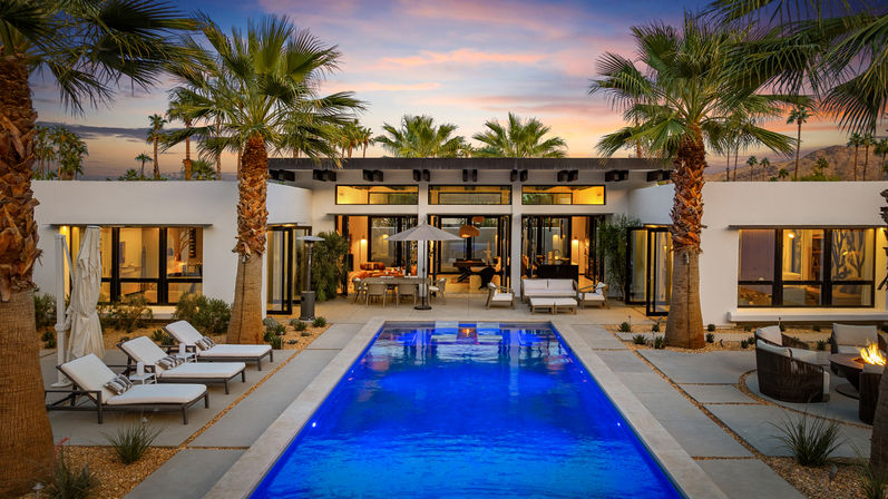 Wander Palm Springs Mesa: Luxury 3-Bedroom Estate with Pool & Spa in Historic Mesa image 38