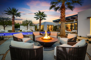 Wander Palm Springs Mesa: Luxury 3-Bedroom Estate with Pool & Spa in Historic Mesa image 3